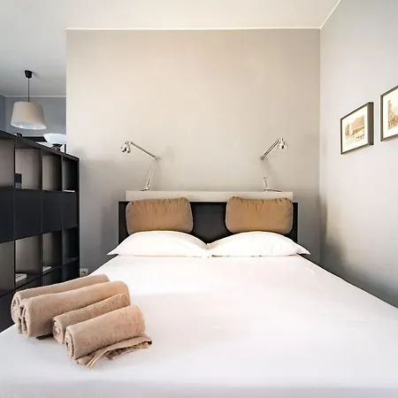 Apartment Via Mentana 32 - The House Of Travelers *